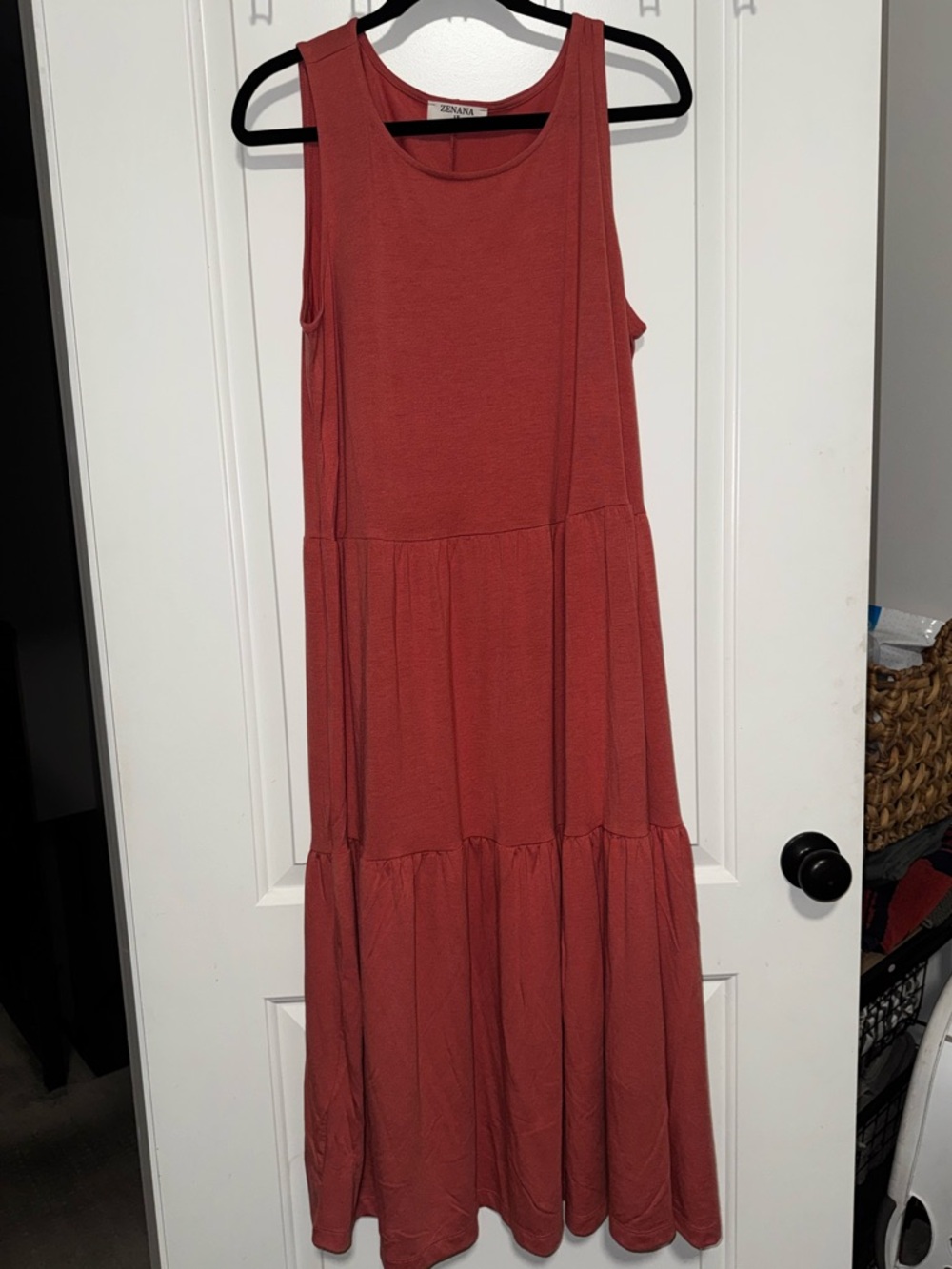 NWOT Zenana Outfitters Rust Sleeveless Tiered Maxi Dress